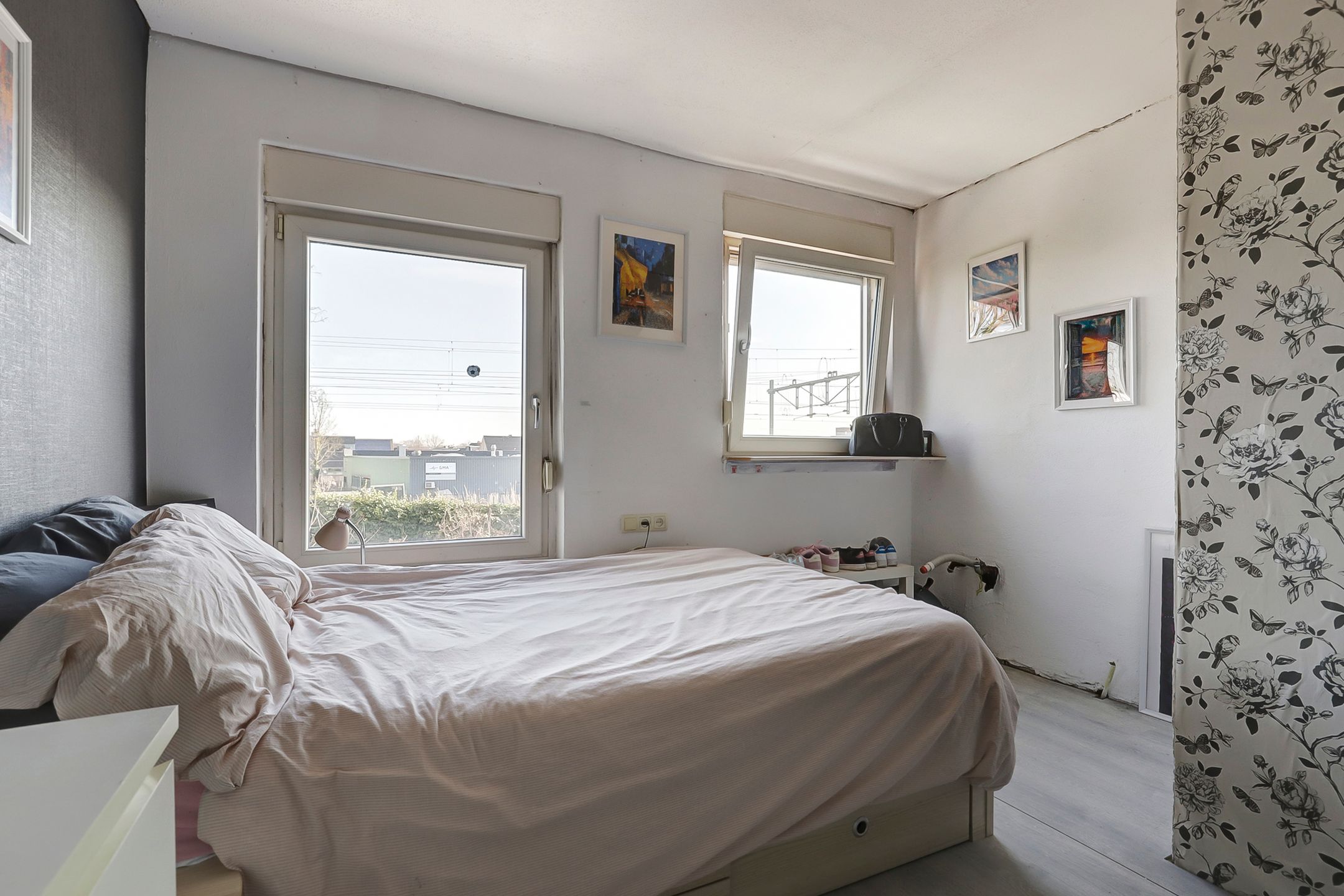 Foto 24 van Parallelweg SS 106