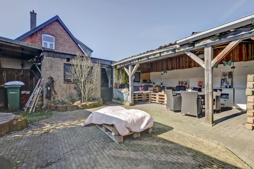 Foto 28 van Parallelweg SS 106