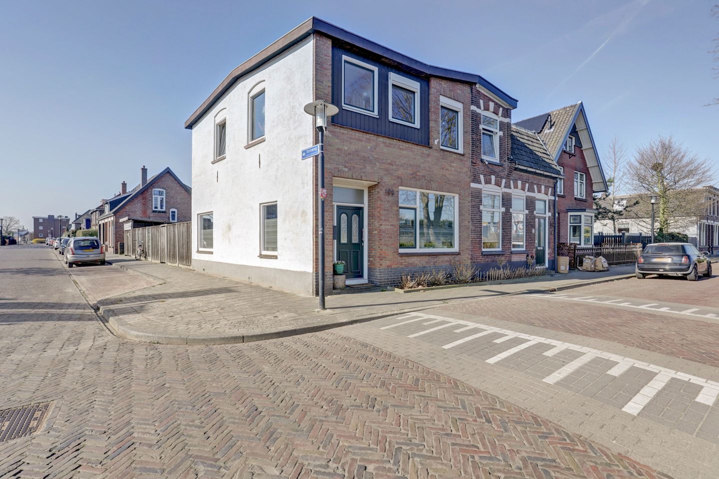 Foto 34 van Parallelweg SS 106