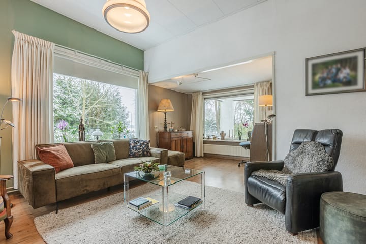 Foto 3 van Parallelweg 96