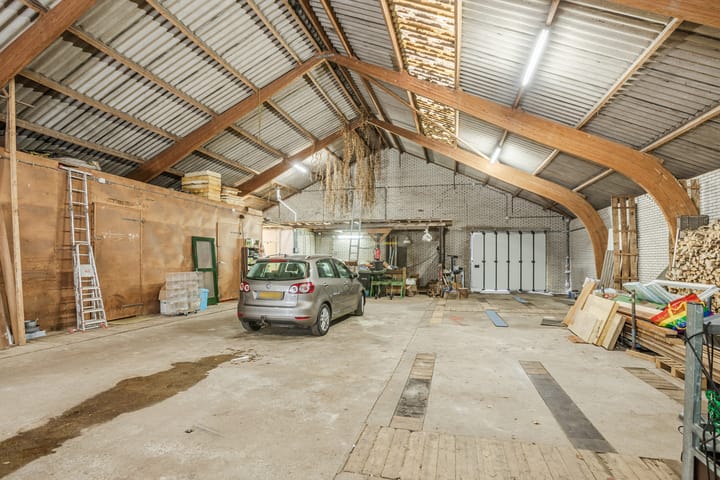 Foto 22 van Parallelweg 96