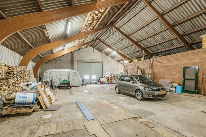 Foto 24 van Parallelweg 96