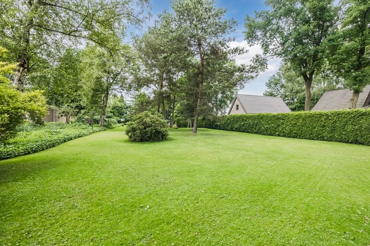 Foto 61 van Parallelweg 96