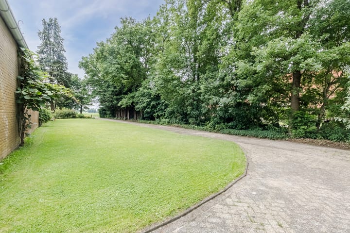 Foto 75 van Parallelweg 96