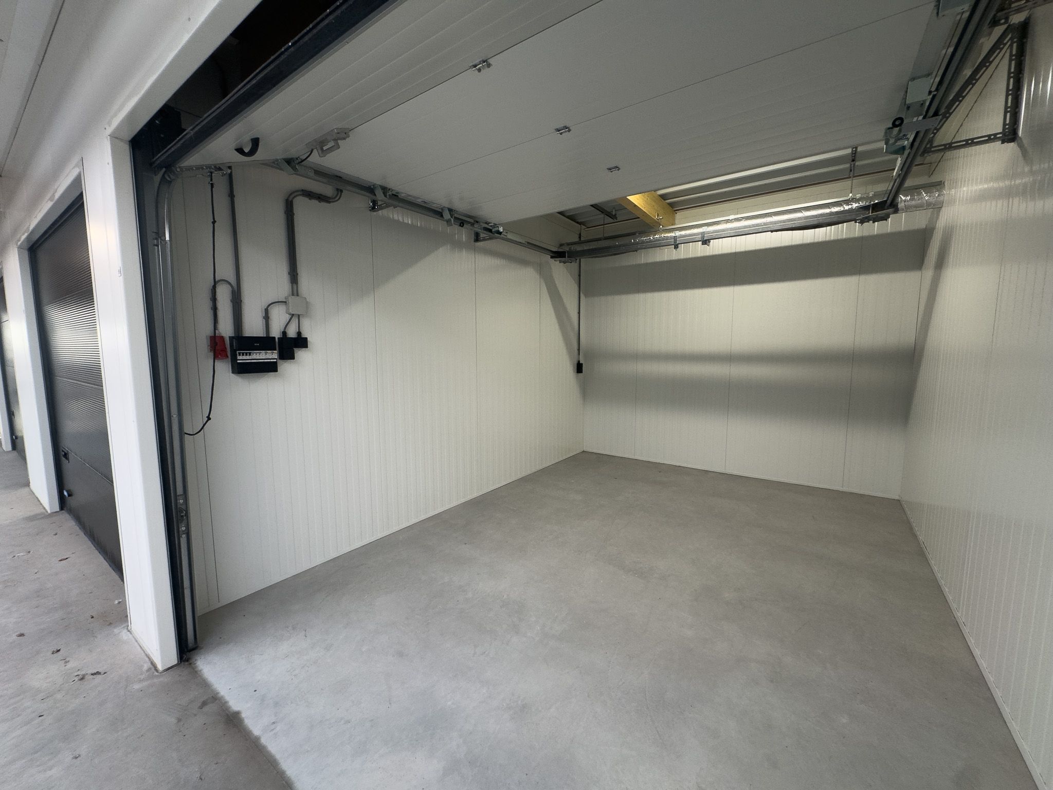 Foto 6 van Industrieweg 69-169