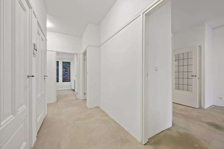 Photo 13 of Wilhelminastraat 93