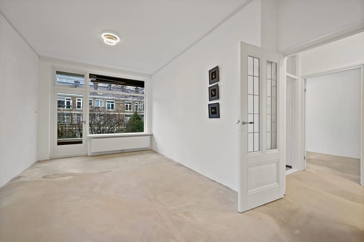 Photo 14 of Wilhelminastraat 93