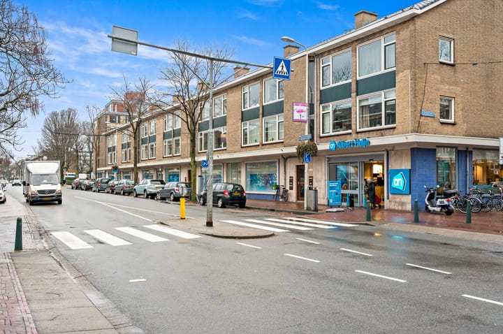 Photo 37 of Wilhelminastraat 93