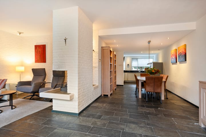 Foto 12 van Andoorn 76