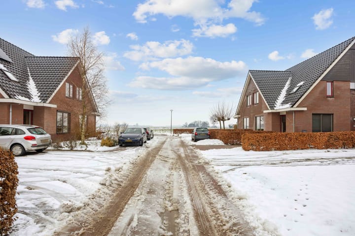 Foto 4 van Huizingerweg 22