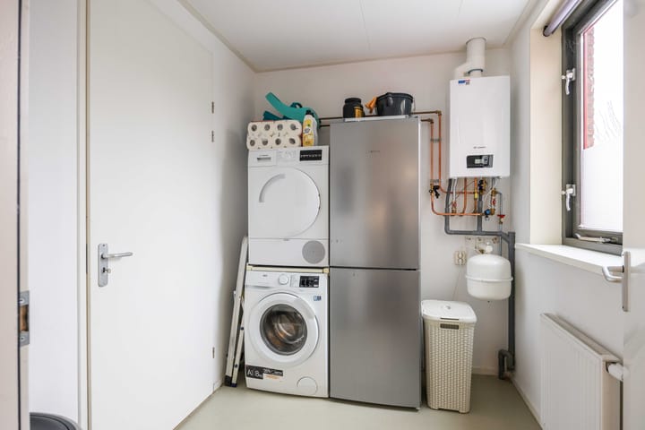 Foto 32 van Huizingerweg 22