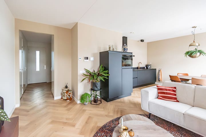 Foto 13 van F B Deurvorststraat 65