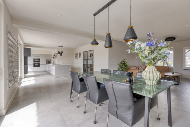 Photo 9 of Kaaistraat 27