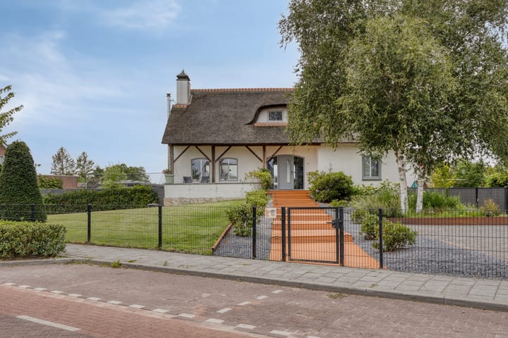 Photo 46 of Kaaistraat 27