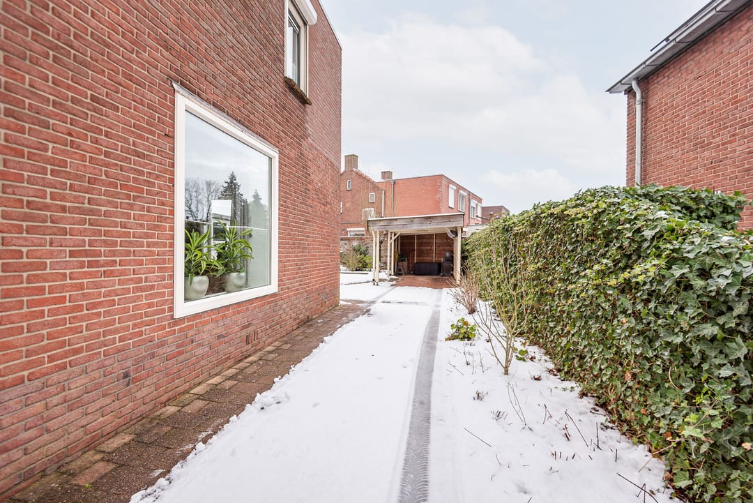 Photo 38 of Dr Schaepmanstraat 48