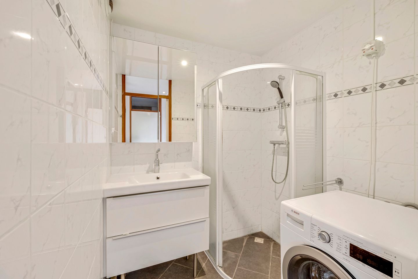 Foto 4 van Chopinplein 154