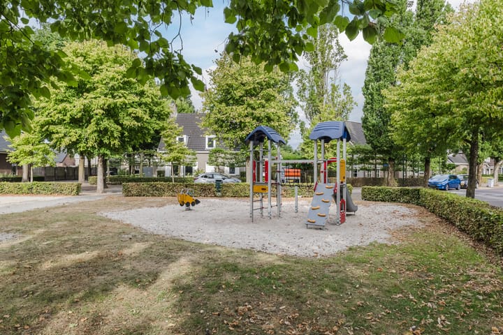 Foto 27 van Eikenbeemd 35