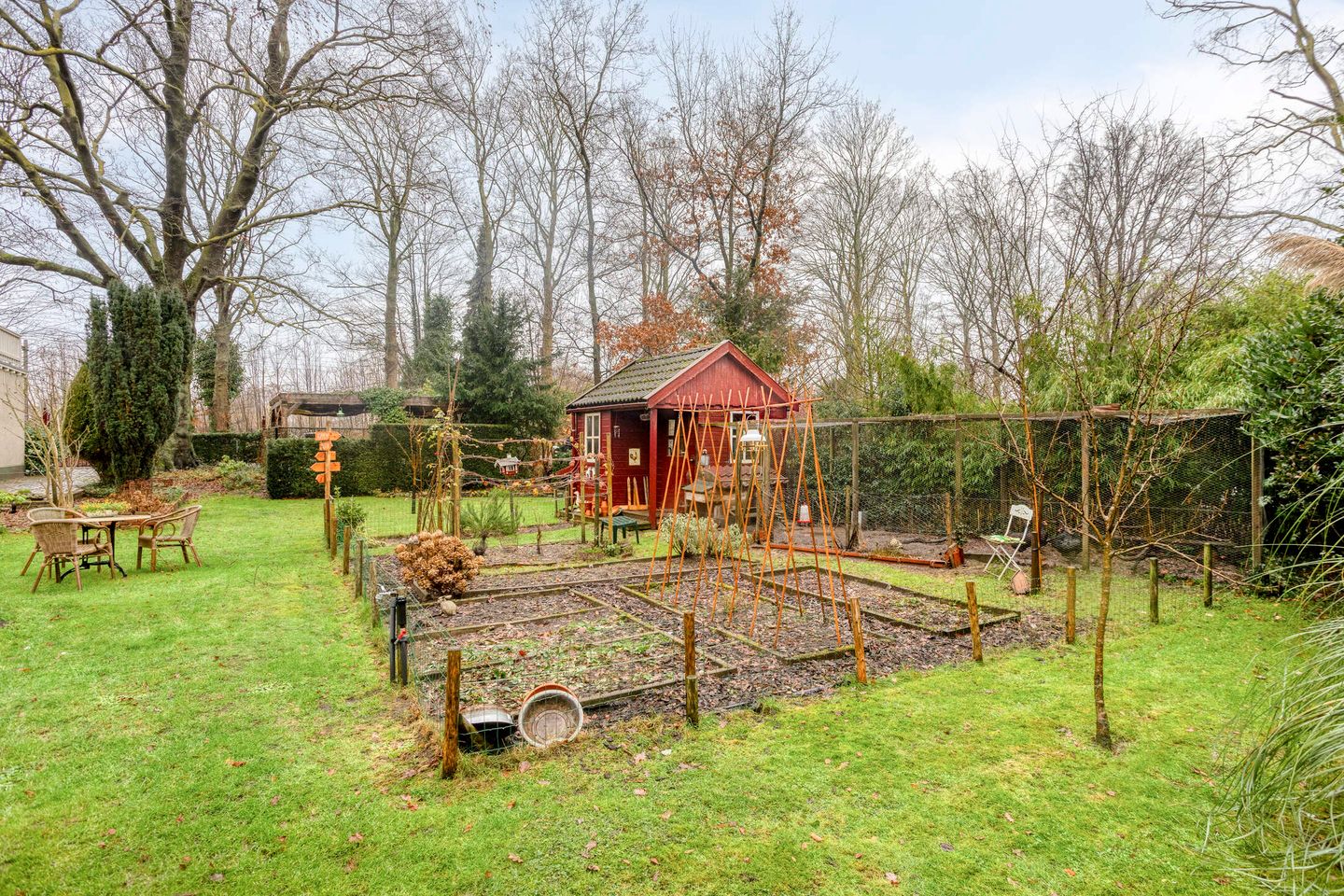 Foto 35 van Stationsweg 3