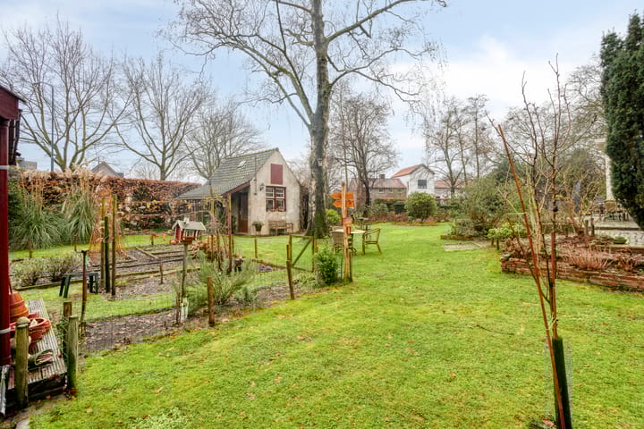 Foto 37 van Stationsweg 3