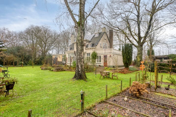 Foto 38 van Stationsweg 3