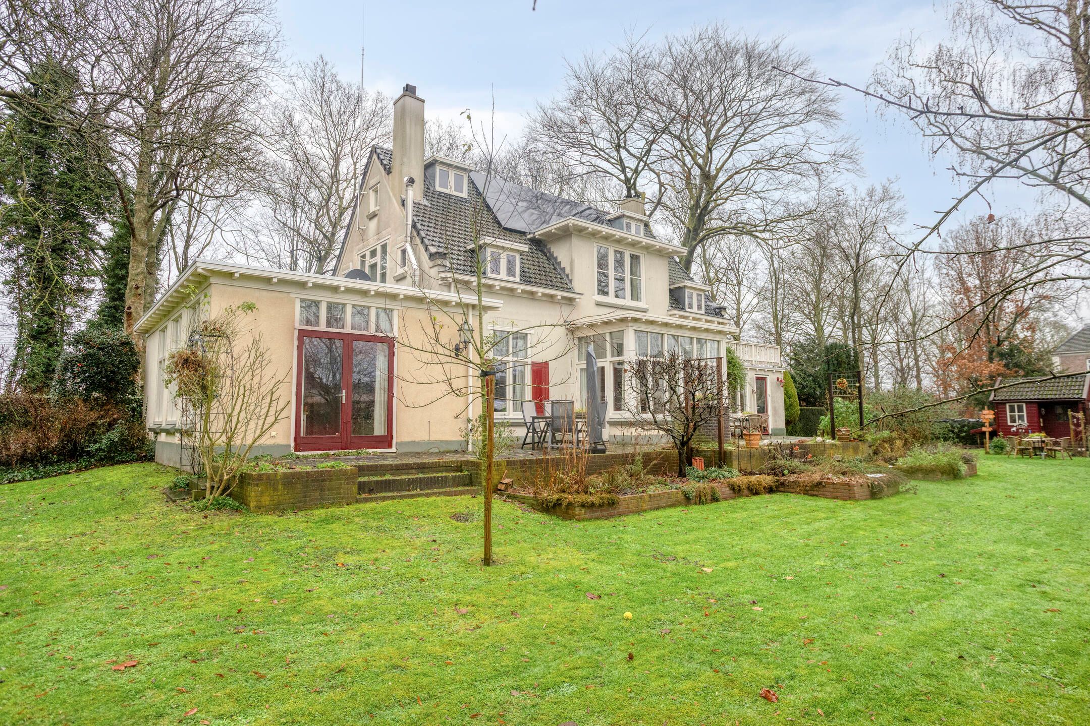 Foto 39 van Stationsweg 3