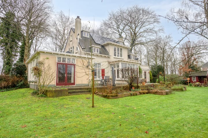 Foto 39 van Stationsweg 3