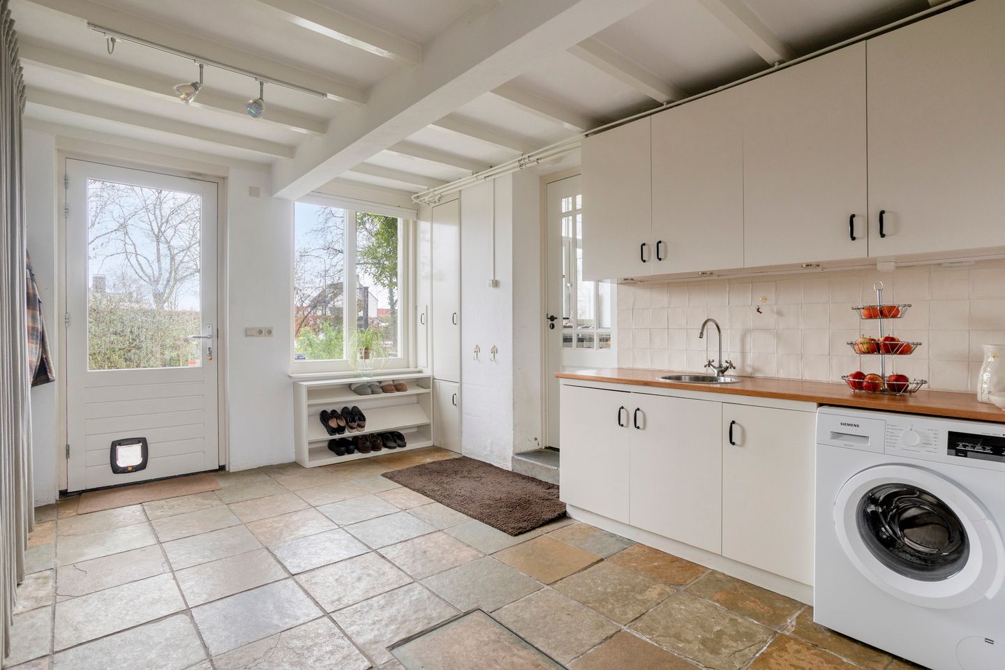 Foto 25 van Stationsweg 3