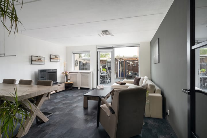 Photo 4 of Chico Mendesring 33