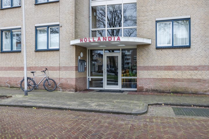 Foto 2 van M.H. Tromphof 28