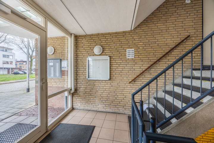 Foto 3 van M.H. Tromphof 28