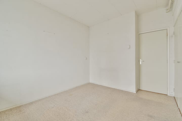 Photo 14 of Liesveld 82