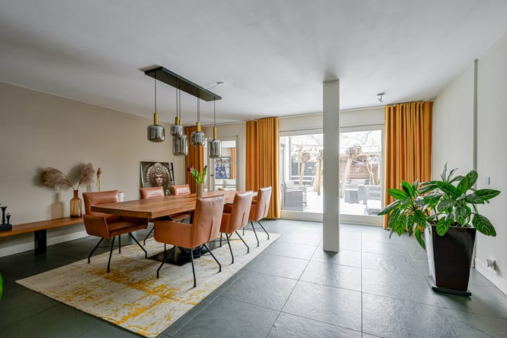 Foto 6 van Zwarte Dolfijn 27