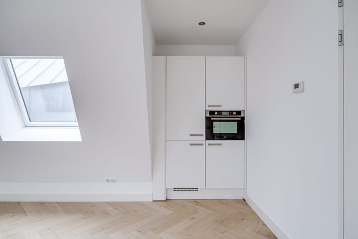 Foto 10 van Bemuurde Weerd O.Z. 42-E