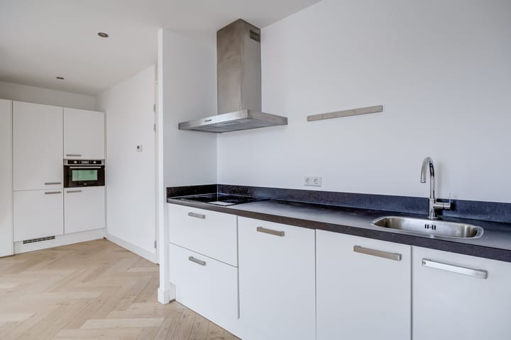 Foto 15 van Bemuurde Weerd O.Z. 42-E