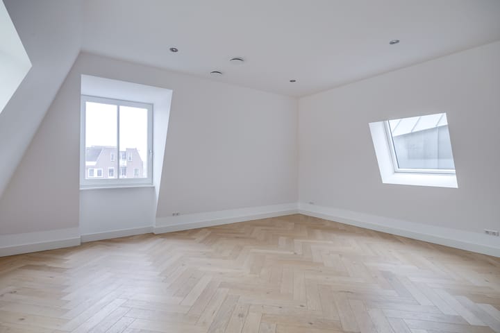 Foto 16 van Bemuurde Weerd O.Z. 42-E