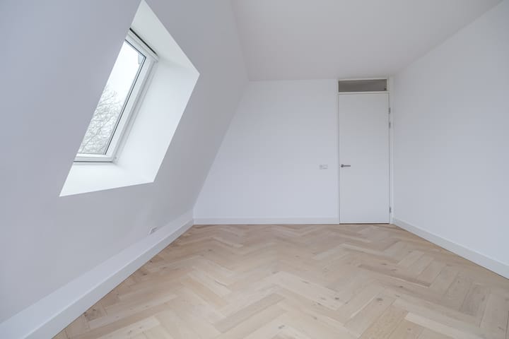 Foto 19 van Bemuurde Weerd O.Z. 42-E