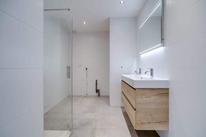 Foto 23 van Bemuurde Weerd O.Z. 42-E