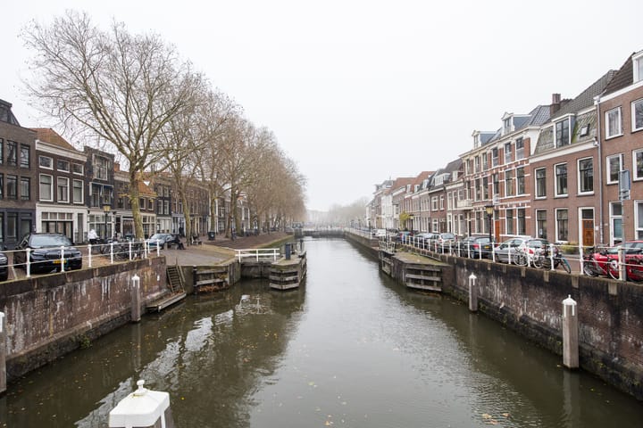 Foto 38 van Bemuurde Weerd O.Z. 42-E