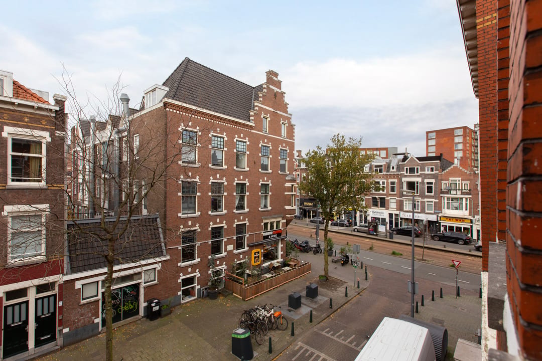 Photo 22 of Watergeusstraat 4-B02