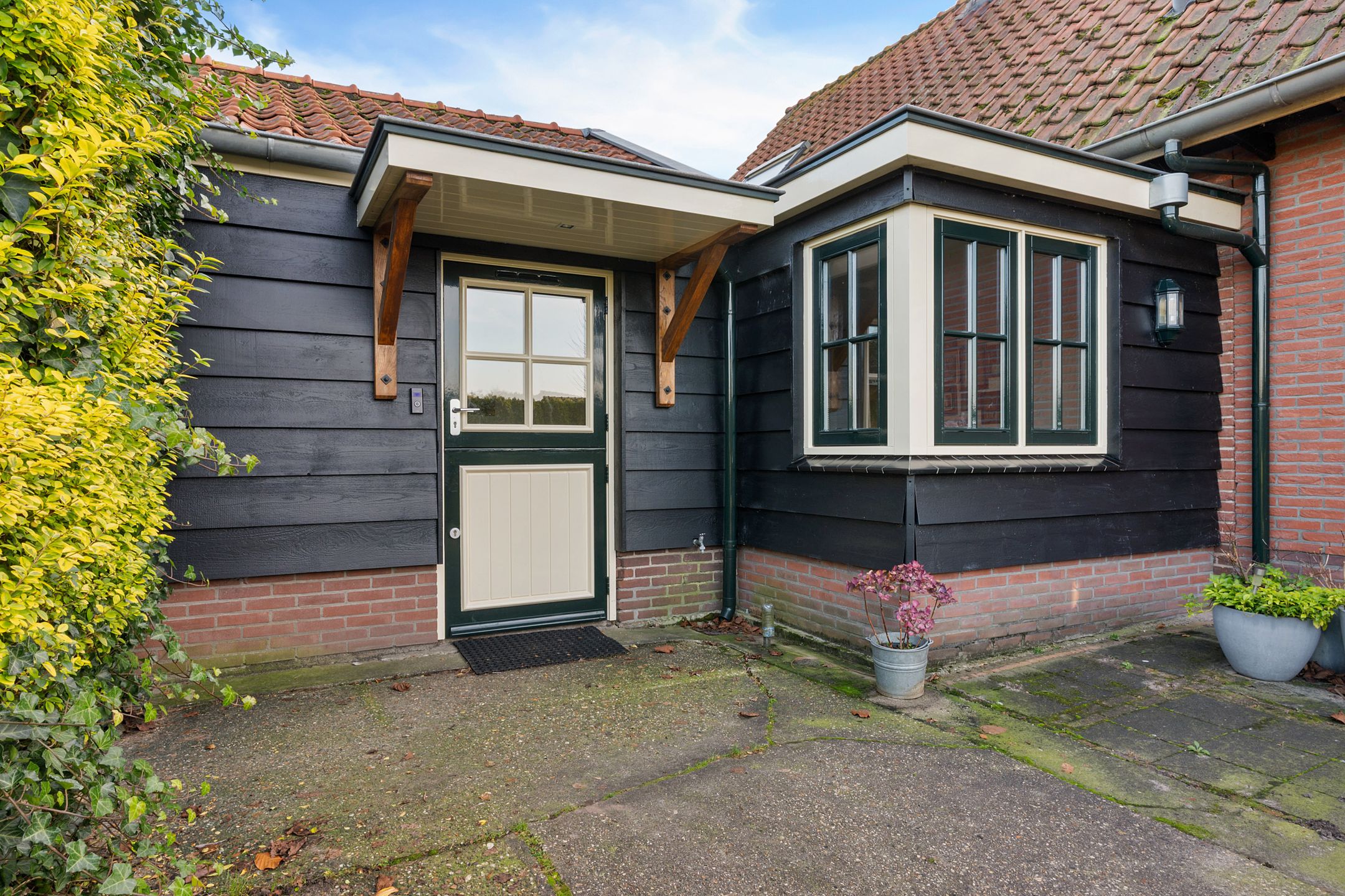 Photo 6 of Schoolstraat 67-B