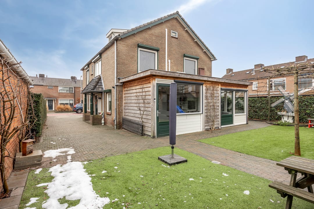 Foto 58 van Lijsterbesstraat 18