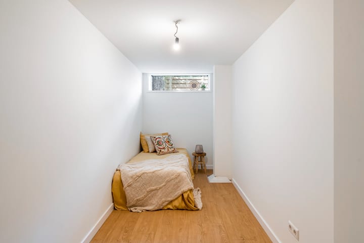 Foto 18 van Schieweg 166-D