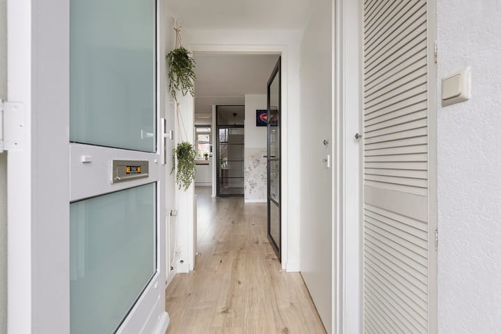 Foto 10 van De Esdoorn 12