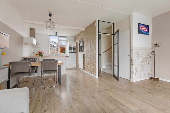 Foto 21 van De Esdoorn 12