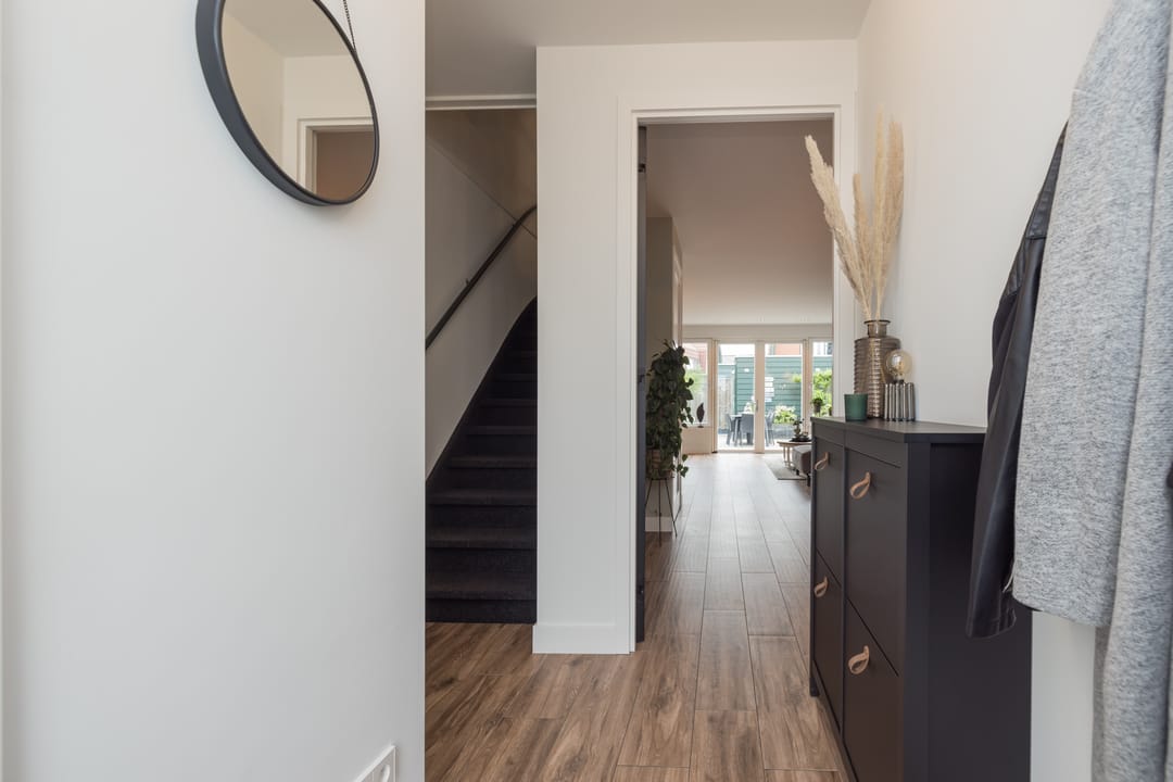 Photo 7 of Burgemeester van Niekerklaan 70