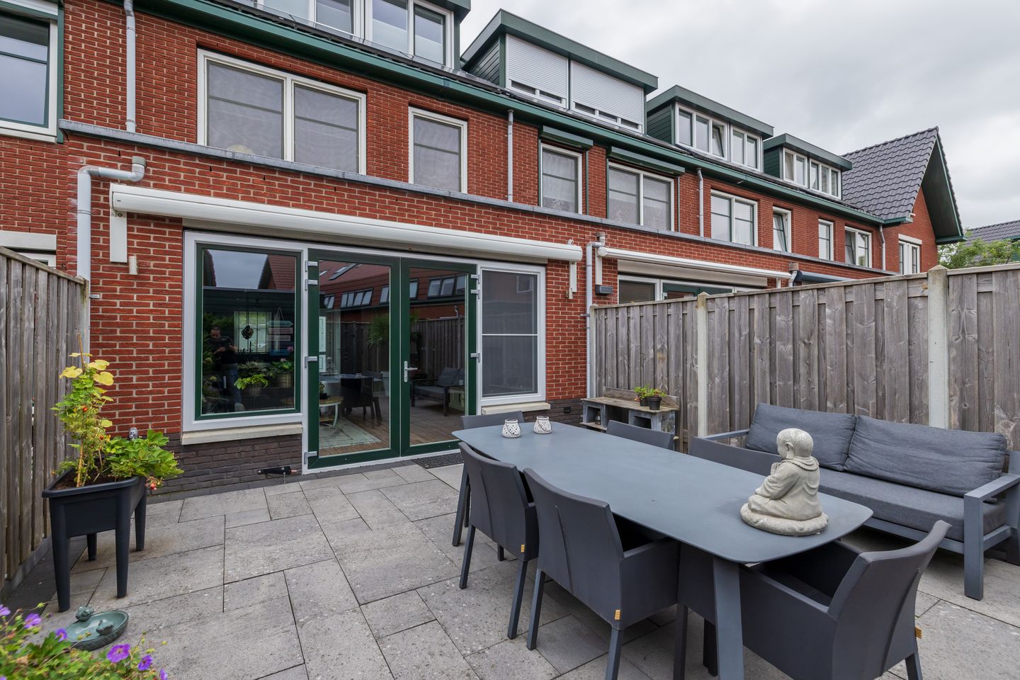 Photo 44 of Burgemeester van Niekerklaan 70