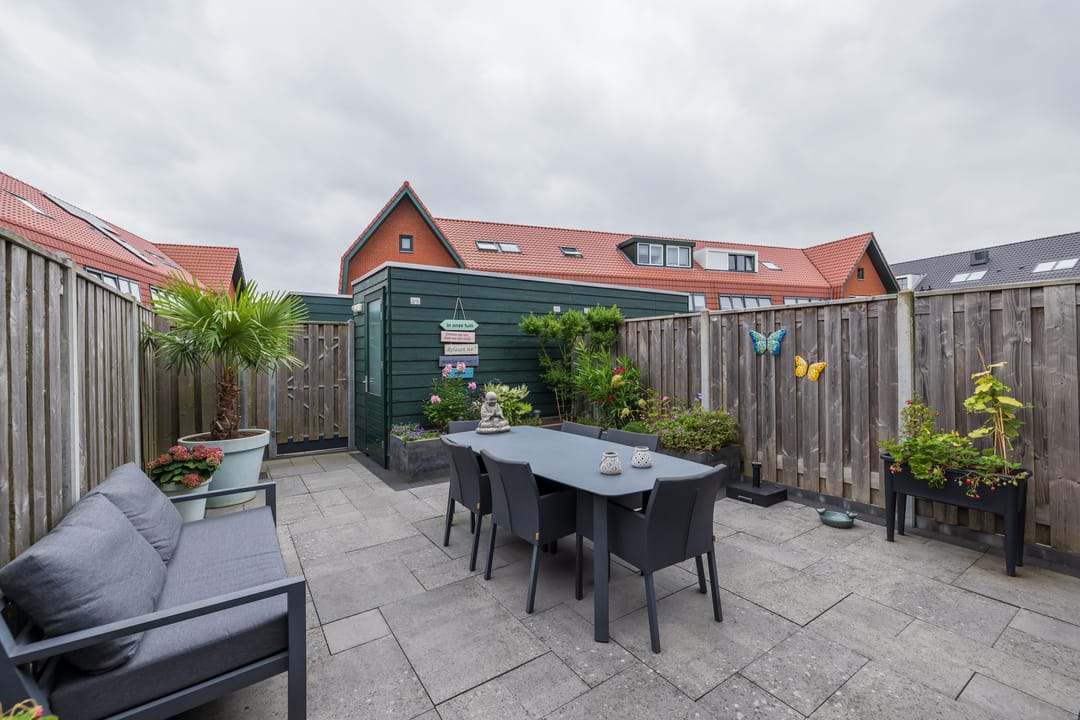 Photo 46 of Burgemeester van Niekerklaan 70