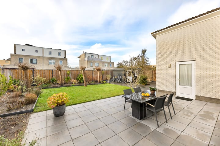 Photo 5 of Rosenburglaan 231