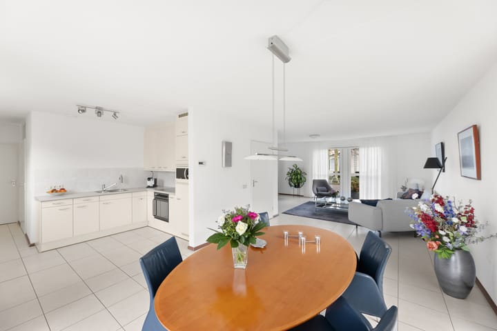 Photo 16 of Rosenburglaan 231