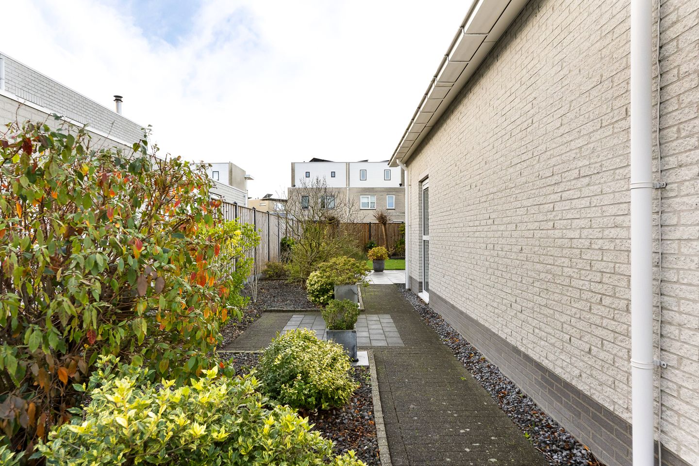 Photo 40 of Rosenburglaan 231